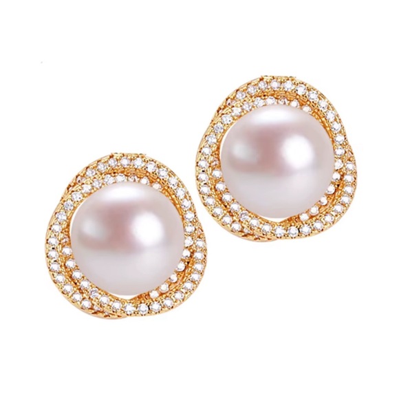 9mm White Freshwater Pearl 14K Gold Plated 925 Sterling Silver Stud Earrings - Picture 1 of 7